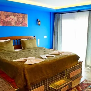 Rebetika Hotel&bistro Selçuk